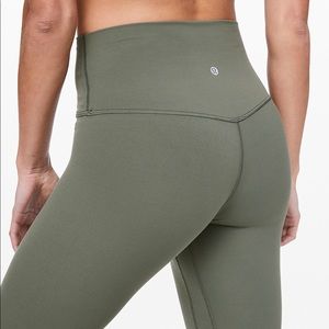 Lily lemon align pant